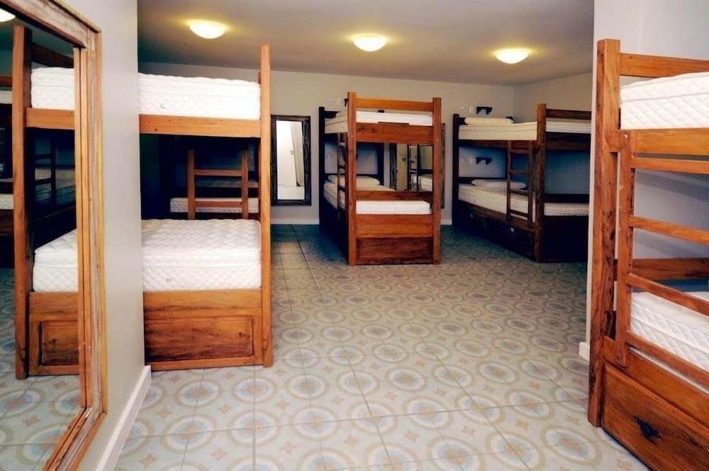 Hostel Poesia Фос-ду-Игуасу Экстерьер фото